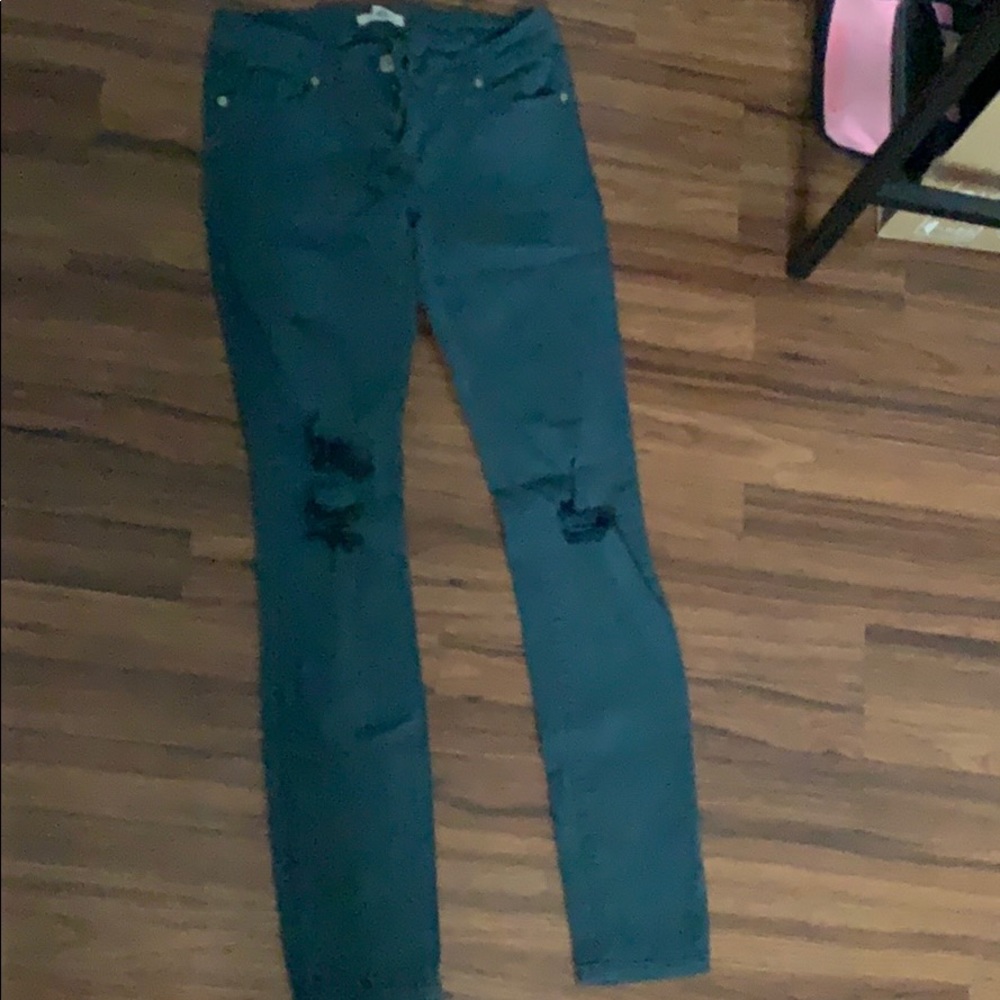 Skinny jeans
